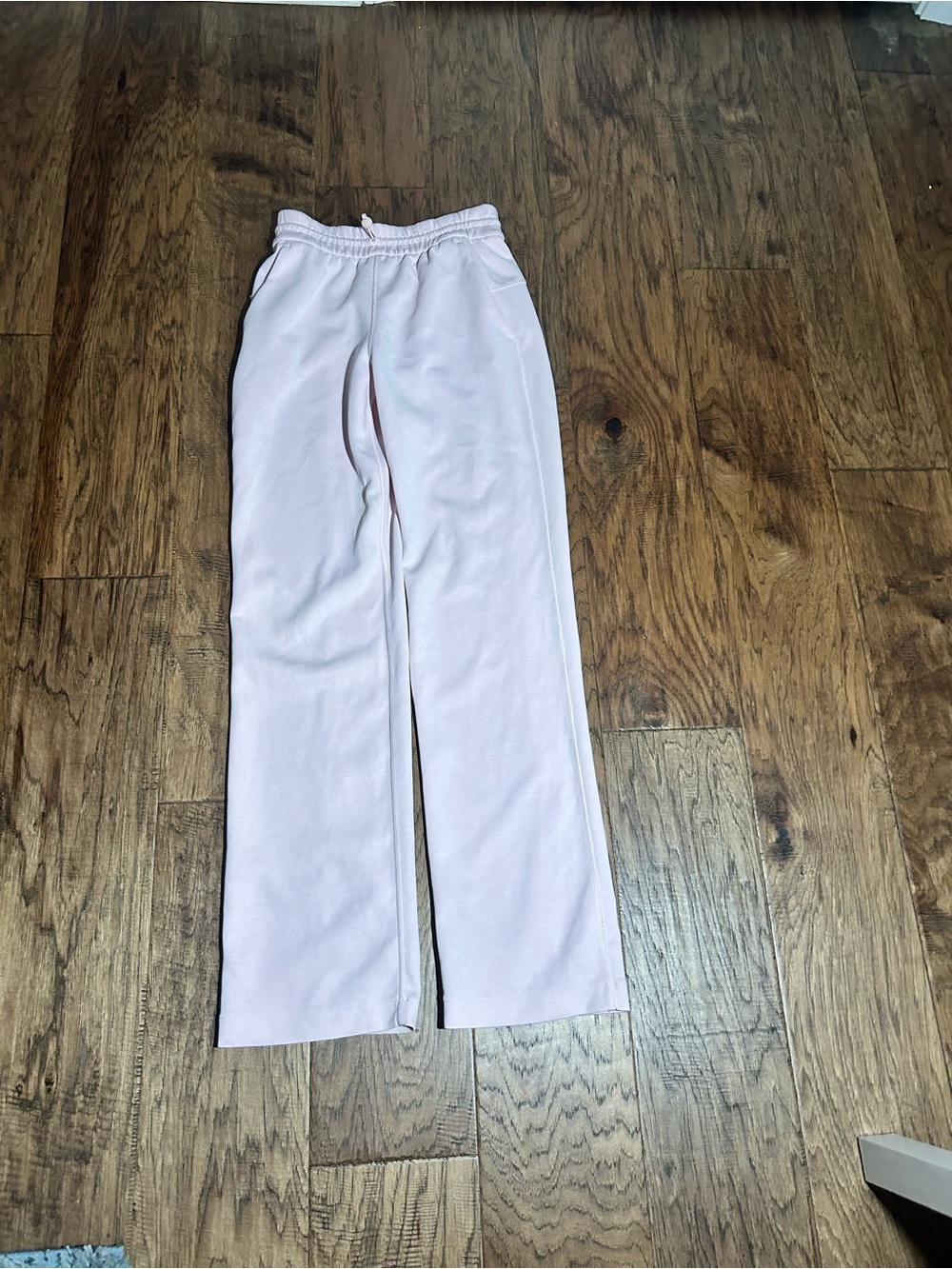 Lululemon Scuba Wide-Leg Sweatpants Light Pink Size 0 EUC